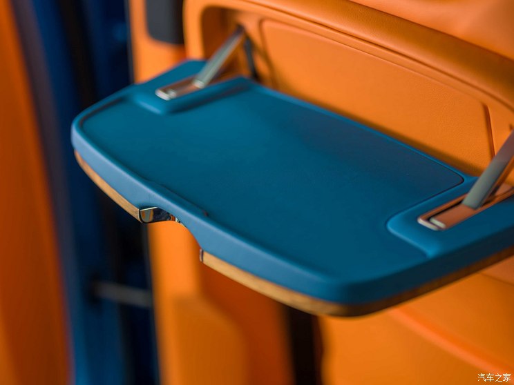 宾利 添越 2024款 4.0T V8 长轴距MULLINER版 宾利 添越 2024款 4.0T V8 长轴距MULLINER版