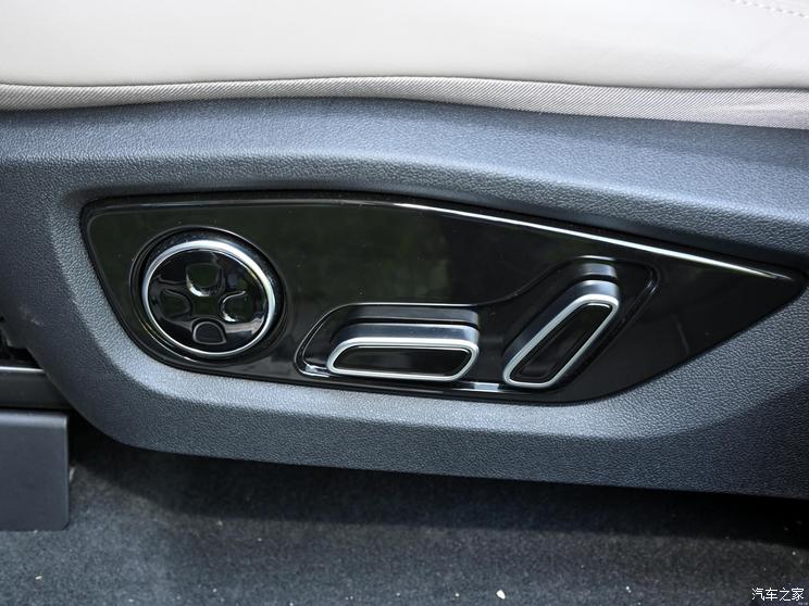 比亚迪 唐新能源 2024款 EV 冠军版 730KM 尊享型 比亚迪 唐新能源 2024款 EV 冠军版 730KM 尊享型