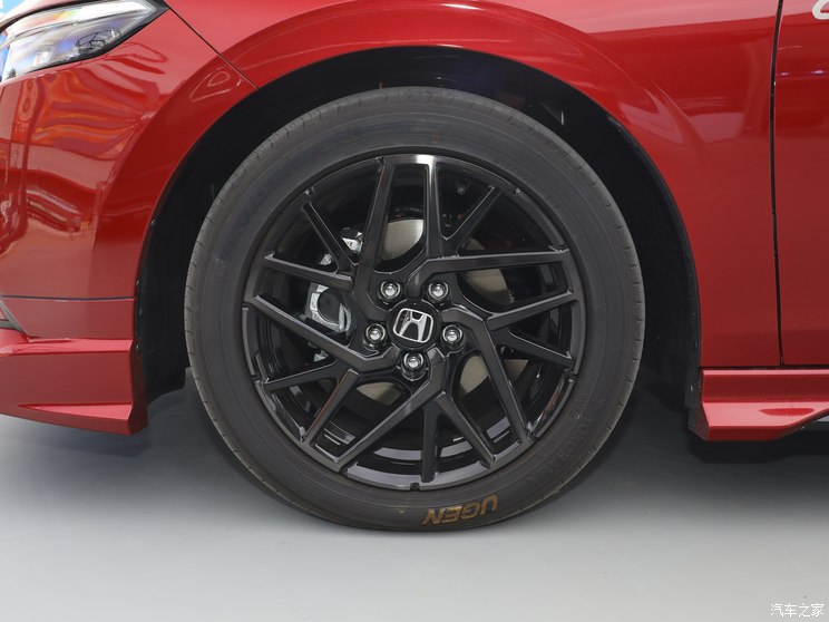 广汽本田 型格 2024款 240TURBO CVT�o限MUGEN版