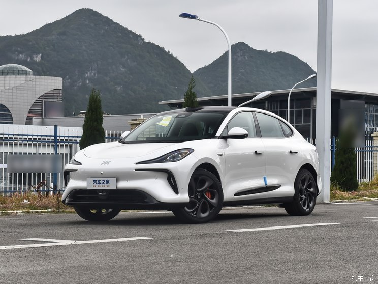 智己汽车 智己LS6 2023款 Max 超强性能版 智己汽车 智己LS6 2023款 Max 超强性能版
