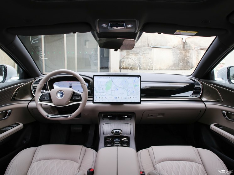 比亚迪 汉 2024款 DM-i 121KM 尊享型 比亚迪 汉 2024款 DM-i 121KM 尊享型