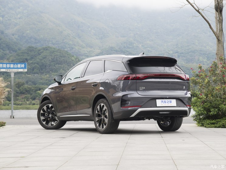 比亚迪 唐新能源 2024款 DM-i 荣耀版 112KM 旗舰型 比亚迪 唐新能源 2024款 DM-i 荣耀版 112KM 旗舰型