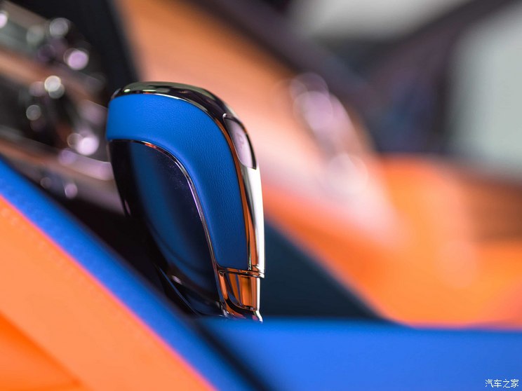 宾利 添越 2024款 4.0T V8 长轴距MULLINER版 宾利 添越 2024款 4.0T V8 长轴距MULLINER版