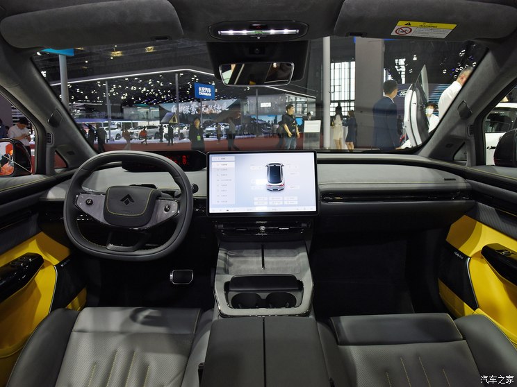 埃安 昊铂GT 2023款 710后驱超充七翼版 埃安 昊铂GT 2023款 710后驱超充七翼版