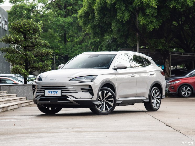 比亚迪 宋PLUS新能源 2023款 冠军版 DM-i 110KM 旗舰PLUS 比亚迪 宋PLUS新能源 2023款 冠军版 DM-i 110KM 旗舰PLUS