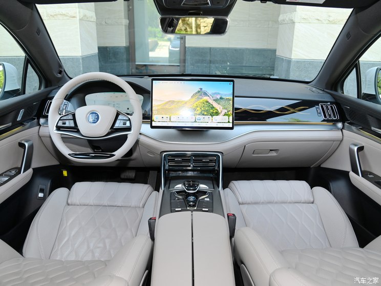 比亚迪 唐新能源 2024款 EV 冠军版 730KM 尊享型 比亚迪 唐新能源 2024款 EV 冠军版 730KM 尊享型