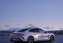 雷军:小米SU7标准版CLTC工况续航700km-鹏城车网