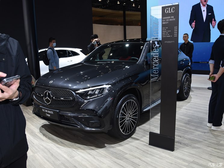 奔驰(进口) 奔驰GLC轿跑 2024款 GLC 300 4MATIC 轿跑SUV 奔驰(进口) 奔驰GLC轿跑 2024款 GLC 300 4MATIC 轿跑SUV