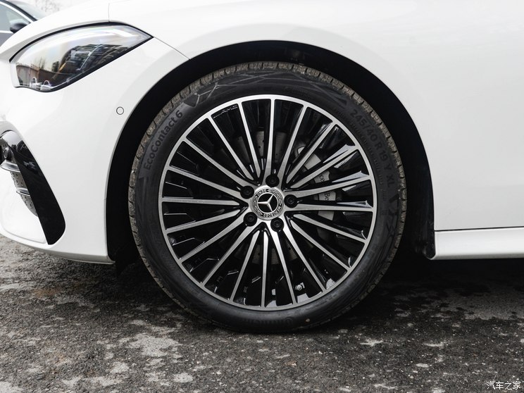 奔驰(进口) 奔驰CLE 2024款 CLE 300 4MATIC Coupe 奔驰(进口) 奔驰CLE 2024款 CLE 300 4MATIC Coupe