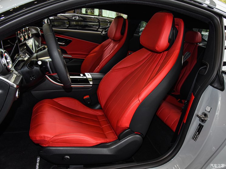 奔驰(进口) 奔驰CLE 2024款 CLE 300 4MATIC Coupe 奔驰(进口) 奔驰CLE 2024款 CLE 300 4MATIC Coupe