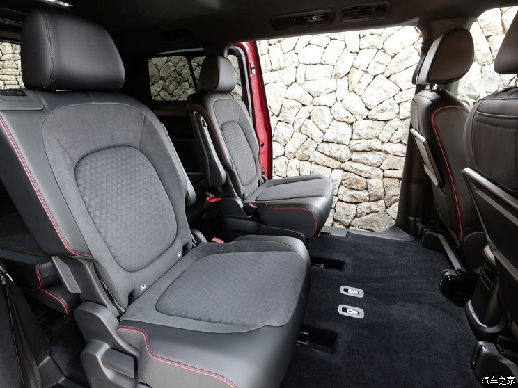 大众(进口) ID. Buzz 2024款 GTX 大众(进口) ID. Buzz 2024款 GTX