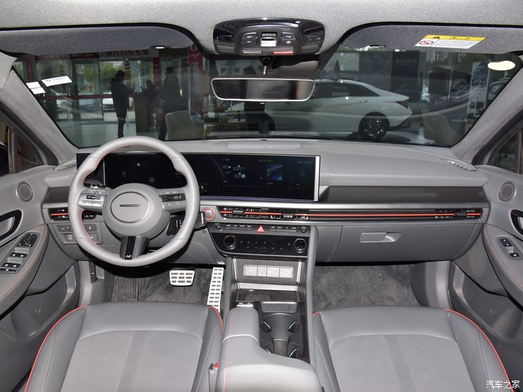 北京现代 索纳塔 2024款 2.0T N Line 低配版 北京现代 索纳塔 2024款 2.0T N Line 低配版