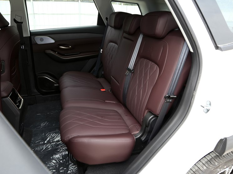 奇瑞汽车 捷途X90 PRO 2024款 2.0T DCT尊贵版 7座 奇瑞汽车 捷途X90 PRO 2024款 2.0T DCT尊贵版 7座