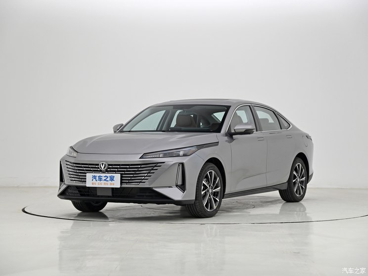 长安汽车 逸动 2024款 1.5T GDI自动 旗舰型 长安汽车 逸动 2024款 1.5T GDI自动 旗舰型