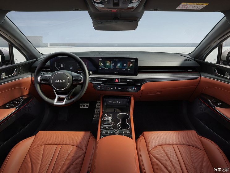 起亚(进口) 起亚K5(进口) 2024款 基本型 起亚(进口) 起亚K5(进口) 2024款 基本型