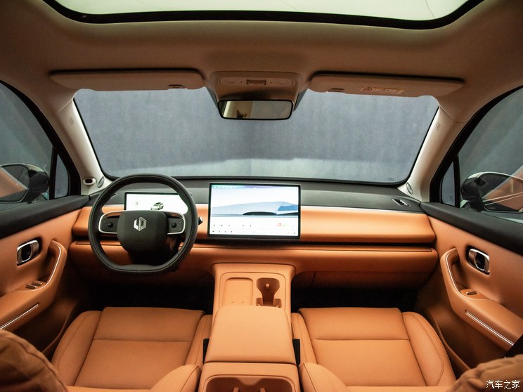 零跑汽车 零跑C10 2024款 纯电 基本型 零跑汽车 零跑C10 2024款 纯电 基本型