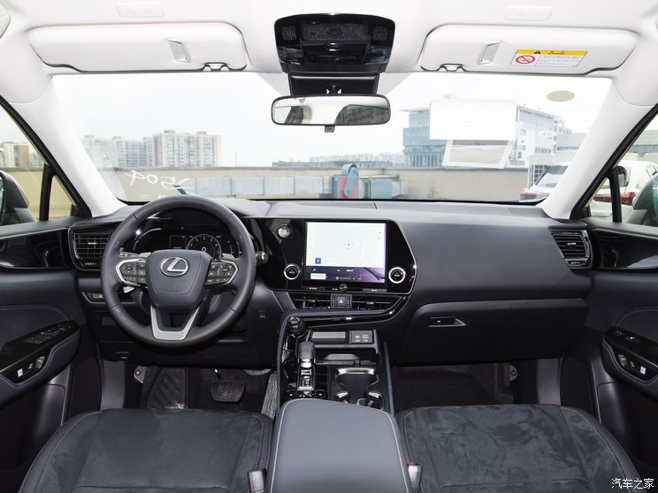 雷克萨斯 雷克萨斯NX 2023款 260 前驱 创驰版 雷克萨斯 雷克萨斯NX 2023款 260 前驱 创驰版