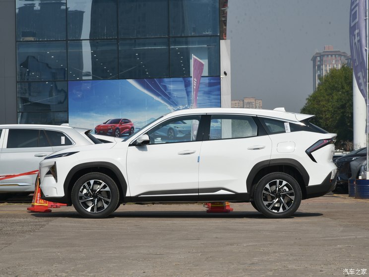 吉利汽车 银河L7 2023款 1.5T 55km PRO 吉利汽车 银河L7 2023款 1.5T 55km PRO