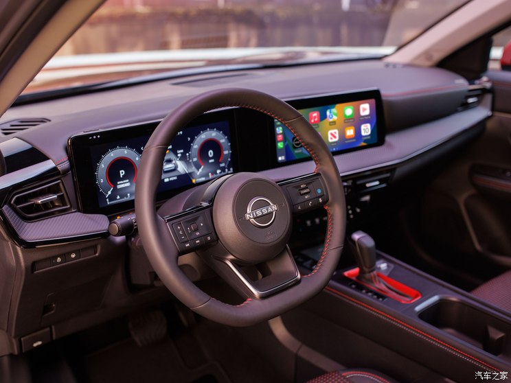 日产(进口) 劲客(海外) 2025款 SR 美国版 日产(进口) 劲客(海外) 2025款 SR 美国版