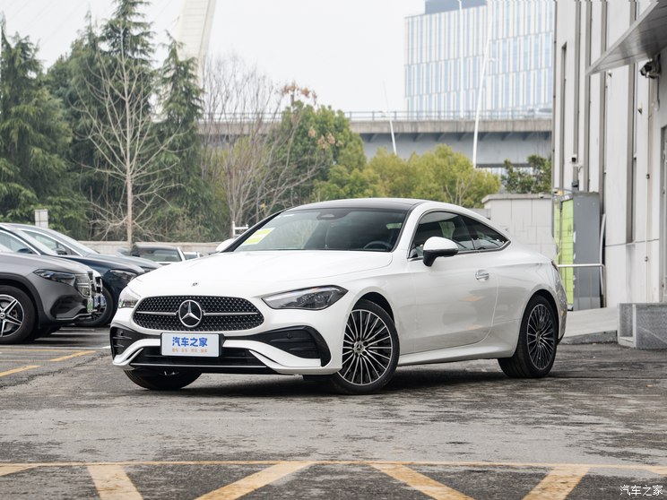 奔驰(进口) 奔驰CLE 2024款 CLE 300 4MATIC Coupe 奔驰(进口) 奔驰CLE 2024款 CLE 300 4MATIC Coupe
