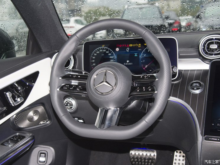 奔驰(进口) 奔驰CLE 2024款 300 4MATIC Coupe 奔驰(进口) 奔驰CLE 2024款 300 4MATIC Coupe