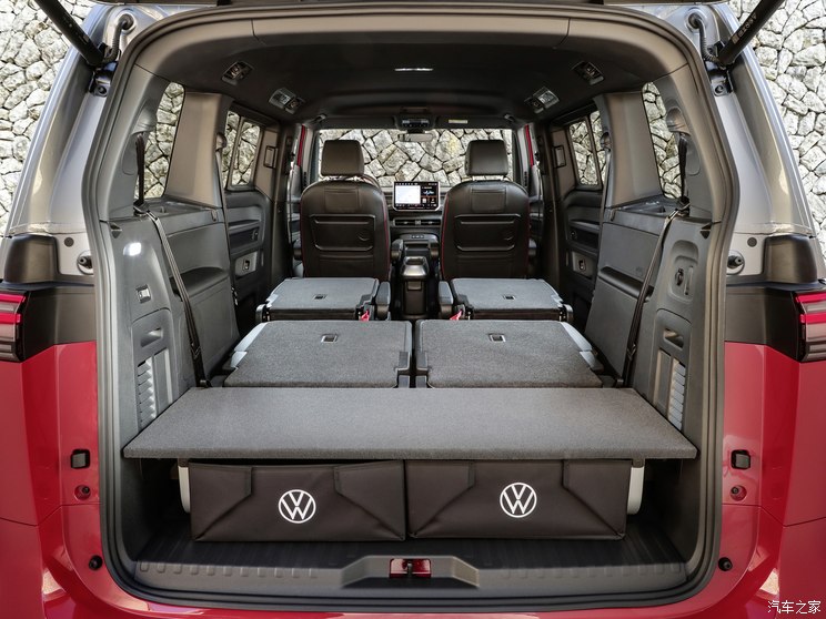 大众(进口) ID. Buzz 2024款 GTX 大众(进口) ID. Buzz 2024款 GTX