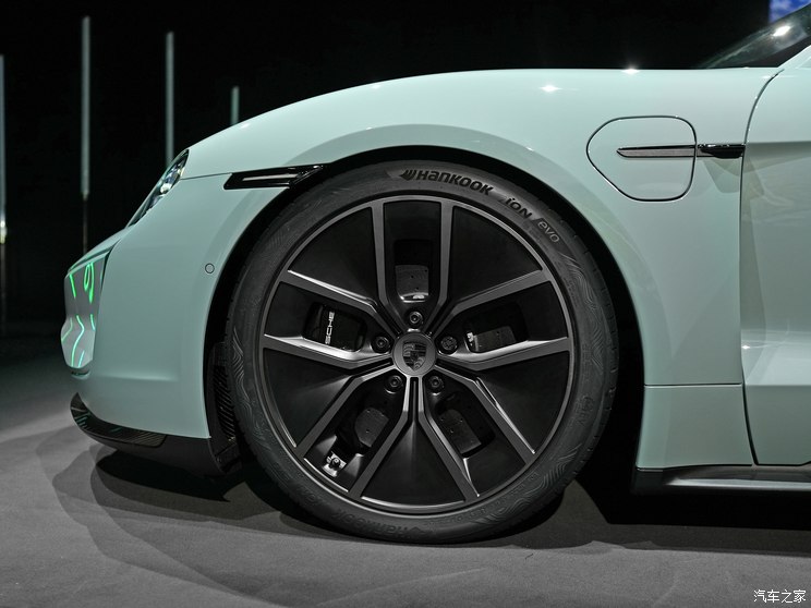 保时捷 Taycan 2024款 Taycan 保时捷 Taycan 2024款 Taycan