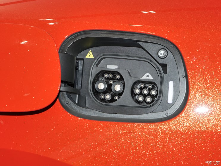 路特斯 路特斯EMEYA繁花 2024款 EMEYA R+ 路特斯 路特斯EMEYA繁花 2024款 EMEYA R+