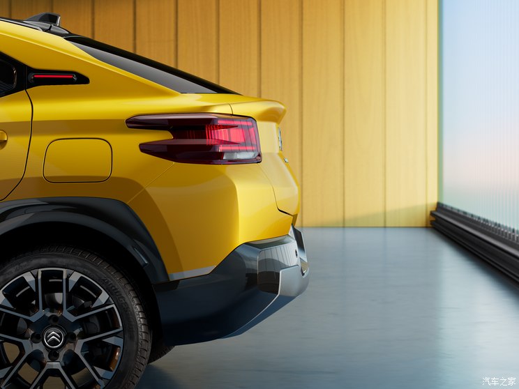 雪铁龙(进口) BASALT 2024款 VISION 雪铁龙(进口) BASALT 2024款 VISION