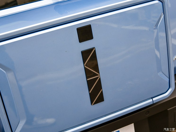 奇瑞新能源 奇瑞iCAR 03 2024款 501km 四驱长续航进阶版 奇瑞新能源 奇瑞iCAR 03 2024款 501km 四驱长续航进阶版