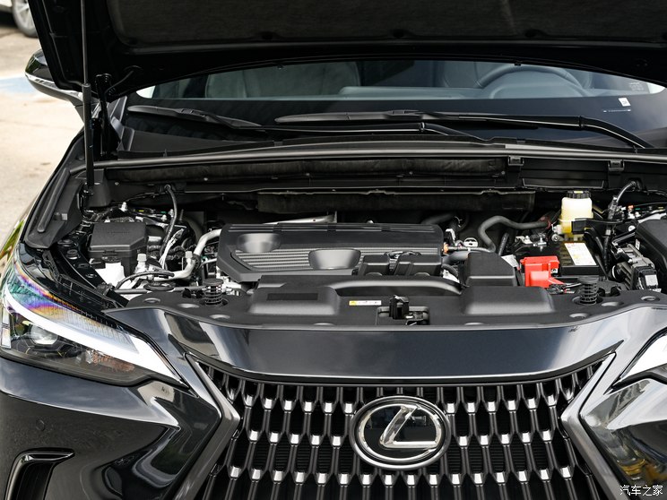 雷克萨斯 雷克萨斯NX 2023款 260 前驱 创驰版 雷克萨斯 雷克萨斯NX 2023款 260 前驱 创驰版