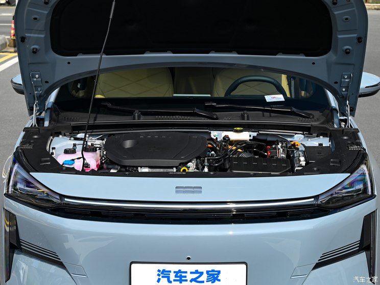 吉利汽车 银河L6 2023款 60km AIR 吉利汽车 银河L6 2023款 60km AIR