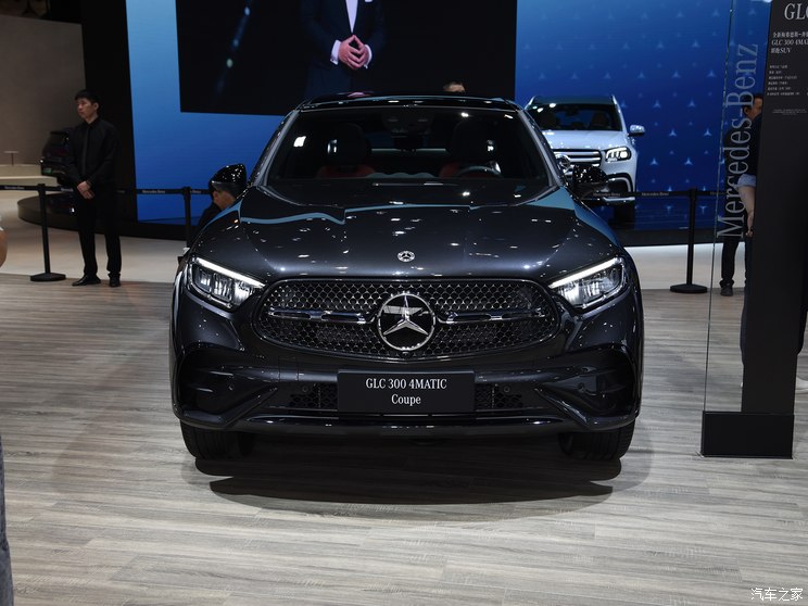 奔驰(进口) 奔驰GLC轿跑 2024款 GLC 300 4MATIC 轿跑SUV 奔驰(进口) 奔驰GLC轿跑 2024款 GLC 300 4MATIC 轿跑SUV