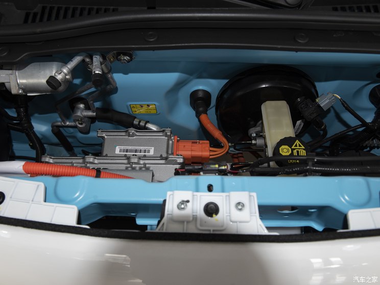 一汽奔腾 奔腾小马 2023款 公主版试装车 一汽奔腾 奔腾小马 2023款 公主版试装车