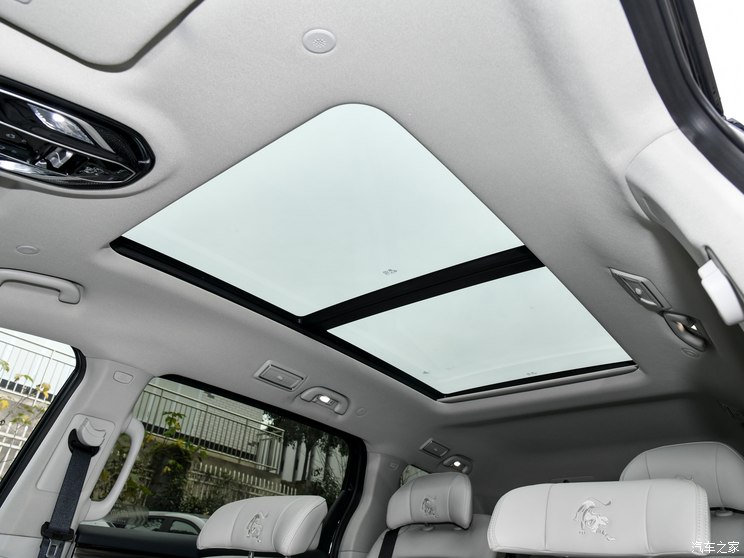 东风风行 星海V9 2024款 PHEV 200km 尊享型 东风风行 星海V9 2024款 PHEV 200km 尊享型