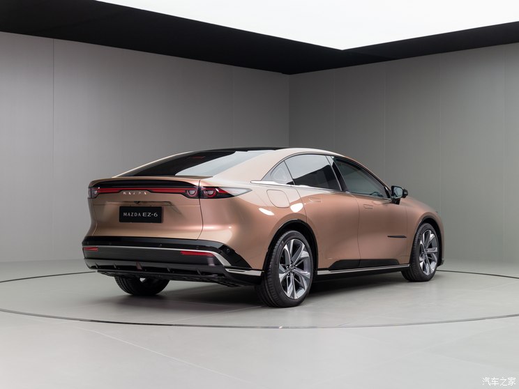 长安马自达 马自达EZ-6 2024款 混动版 长安马自达 马自达EZ-6 2024款 混动版