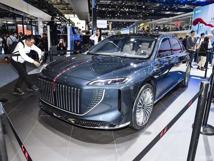 一汽红旗 红旗E702 2024款 试装车 一汽红旗 红旗E702 2024款 试装车