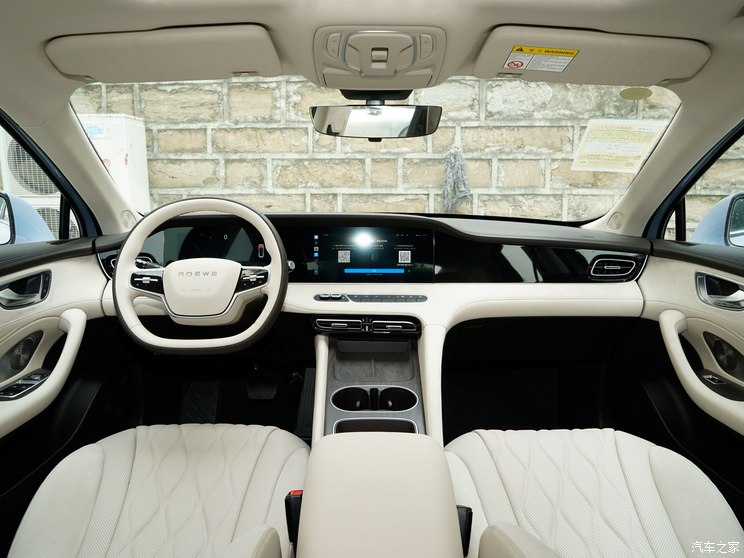 上汽集团 荣威D7 2023款 EV 510km 后驱卓越版 上汽集团 荣威D7 2023款 EV 510km 后驱卓越版