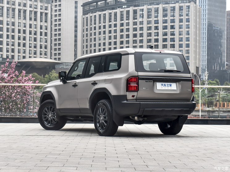 一汽丰田 普拉多 2024款 2.4T UN版 5座 一汽丰田 普拉多 2024款 2.4T UN版 5座