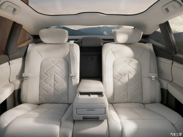 蔚来 蔚来ET7 2024款 100kWh 签名版 蔚来 蔚来ET7 2024款 100kWh 签名版