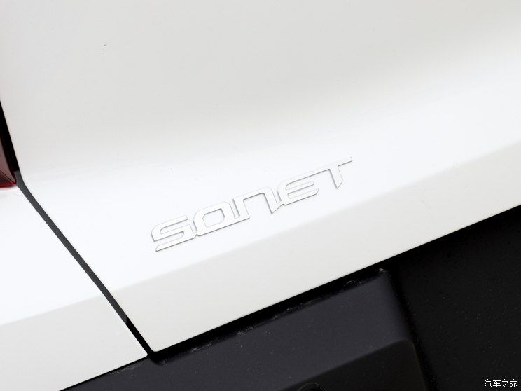 起亚 起亚Sonet 2023款 高配版 起亚 起亚Sonet 2023款 高配版