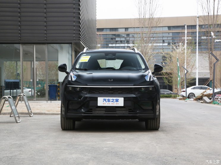 领克 领克01 2024款 2.0TD 两驱全球Pro 领克 领克01 2024款 2.0TD 两驱全球Pro