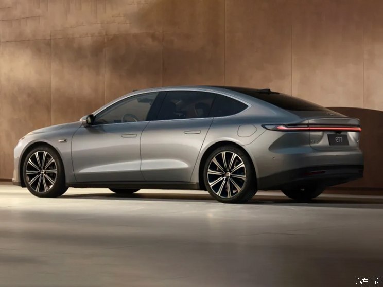 蔚来 蔚来ET7 2024款 100kWh 签名版 蔚来 蔚来ET7 2024款 100kWh 签名版