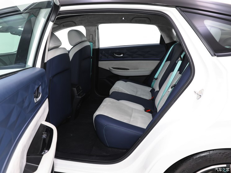 东风本田 灵悉L 2024款 基本型 东风本田 灵悉L 2024款 基本型