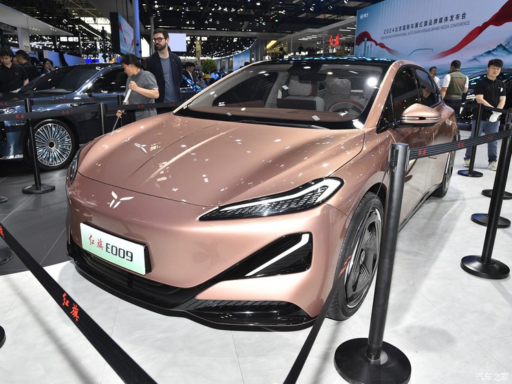 一汽红旗 红旗E009 2024款 基本型 一汽红旗 红旗E009 2024款 基本型