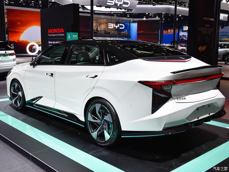 东风本田 灵悉L 2024款 基本型 东风本田 灵悉L 2024款 基本型