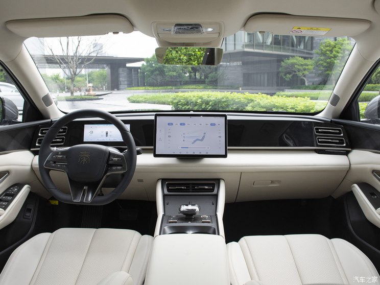 比亚迪 秦L 2024款 DM-i 80KM超越型 比亚迪 秦L 2024款 DM-i 80KM超越型