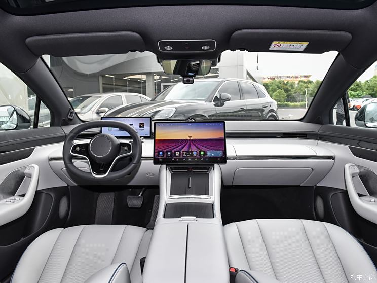 LUXEED 智界 智界S7 2024款 Max 后驱长航智驾版 LUXEED 智界 智界S7 2024款 Max 后驱长航智驾版