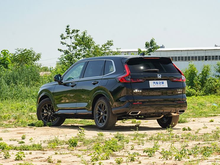 东风本田 本田CR-V 2023款 2.0L e:HEV 两驱智耀版 东风本田 本田CR-V 2023款 2.0L e:HEV 两驱智耀版