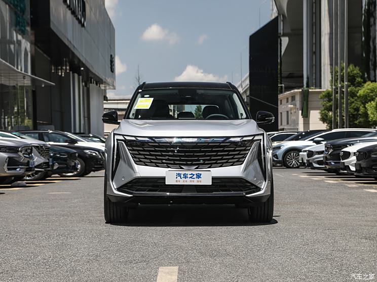 吉利汽车 博越L 2024款 1.5TD DCT赢家版 吉利汽车 博越L 2024款 1.5TD DCT赢家版